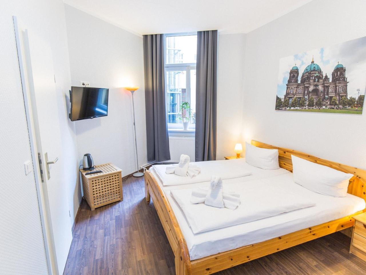 Pension Marie Prenzlauer Berg Berlim Exterior foto