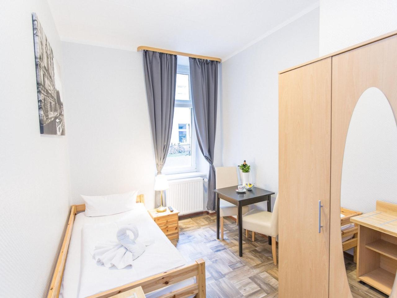 Pension Marie Prenzlauer Berg Berlim Exterior foto