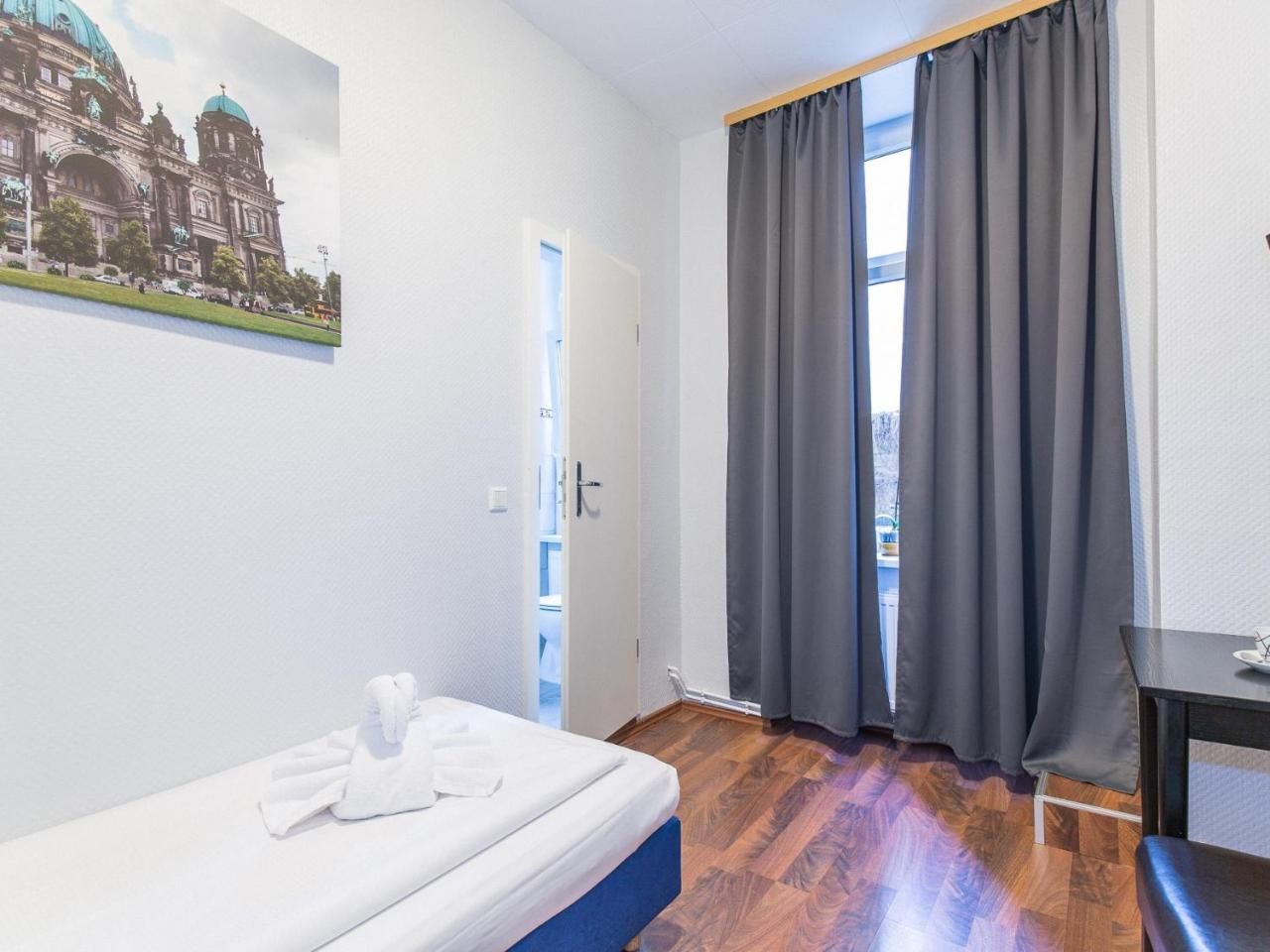Pension Marie Prenzlauer Berg Berlim Exterior foto